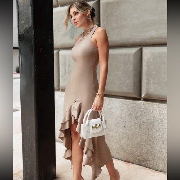 Asymmetrical Ruffle Dress - Picture 5 of 5